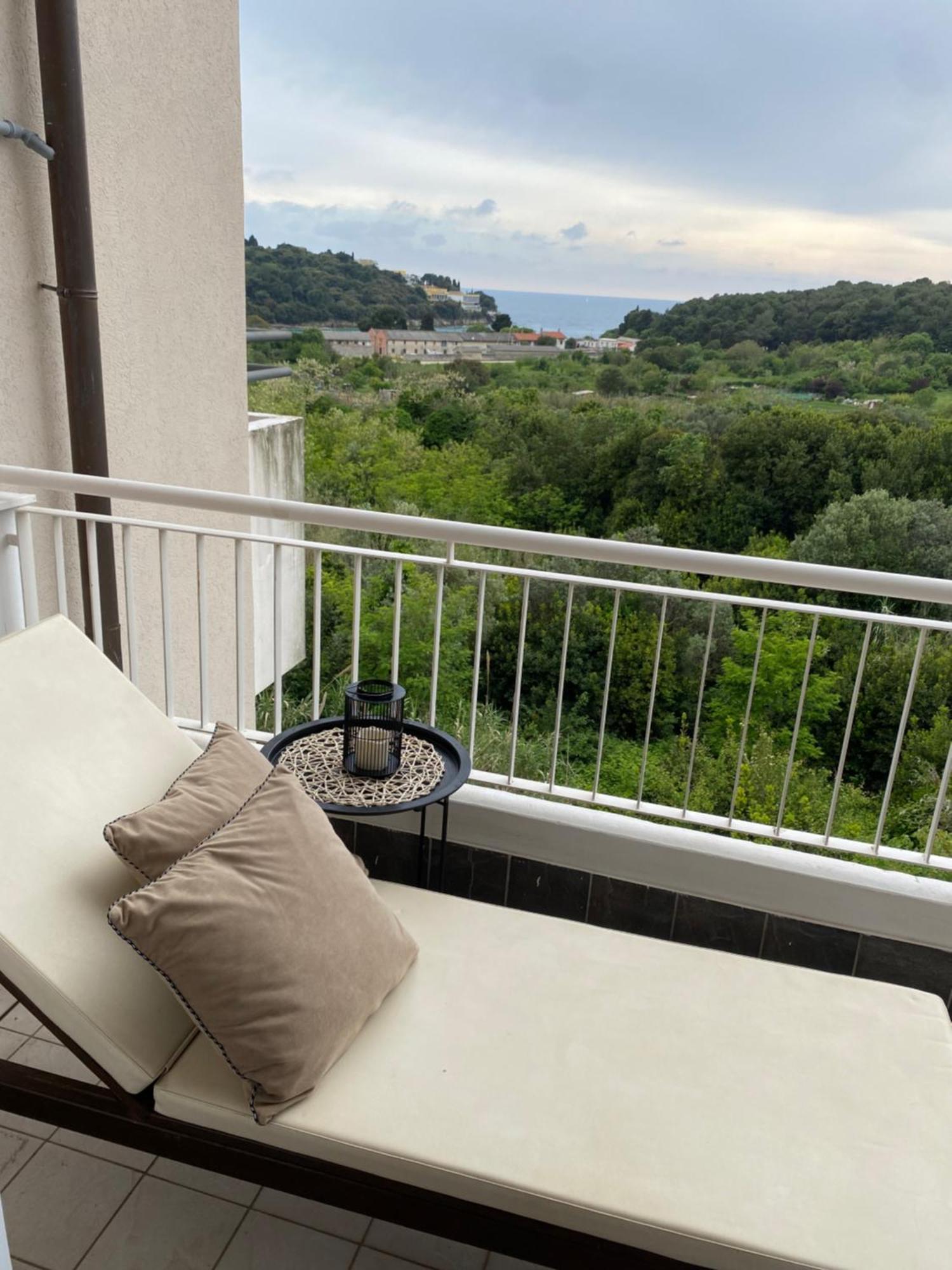 Vista Mare Apartment Pula Ngoại thất bức ảnh